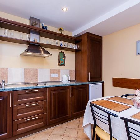 Prie Azuolo Apartment Juodkrante Bagian luar foto