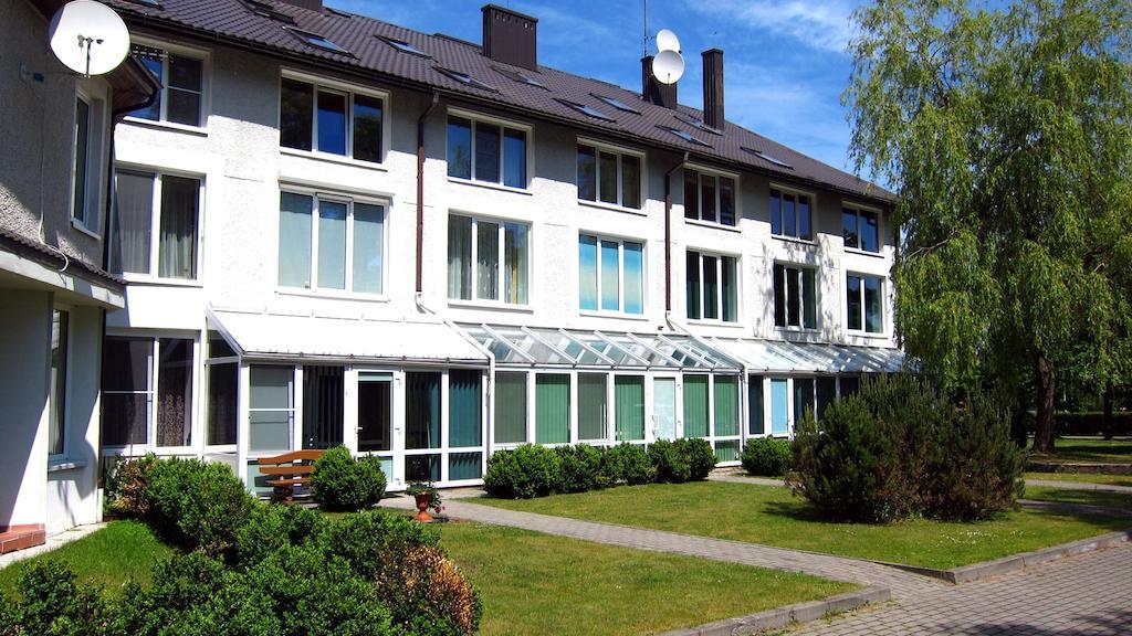 Prie Azuolo Apartment Juodkrante Bagian luar foto