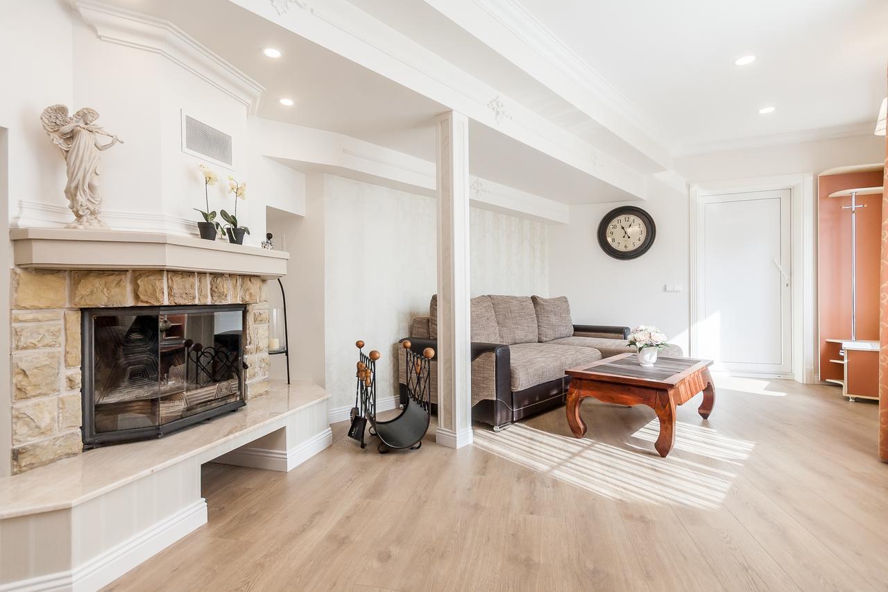 Prie Azuolo Apartment Juodkrante Bagian luar foto