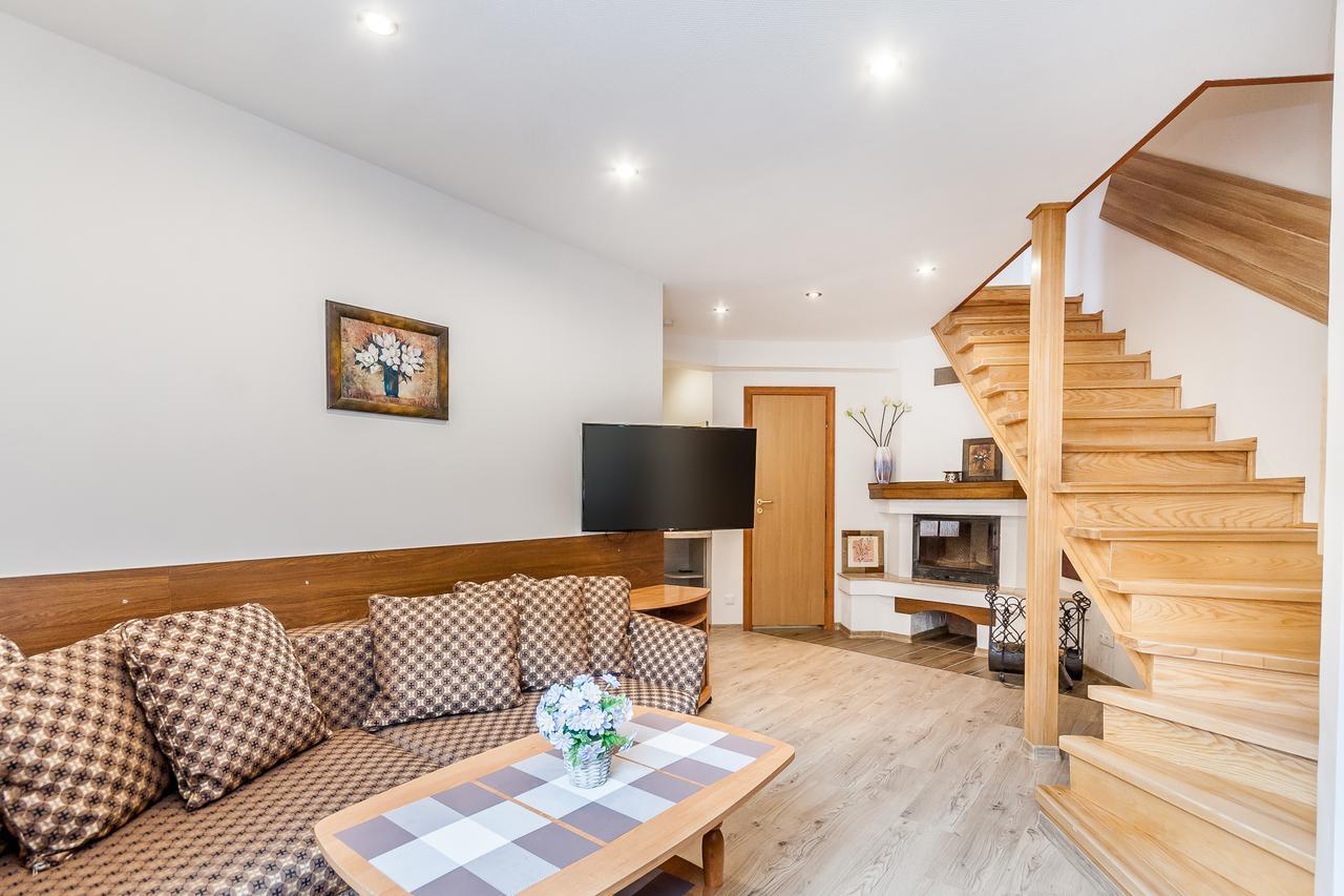 Prie Azuolo Apartment Juodkrante Bagian luar foto