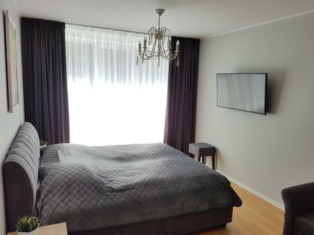 Prie Azuolo Apartment Juodkrante Bagian luar foto