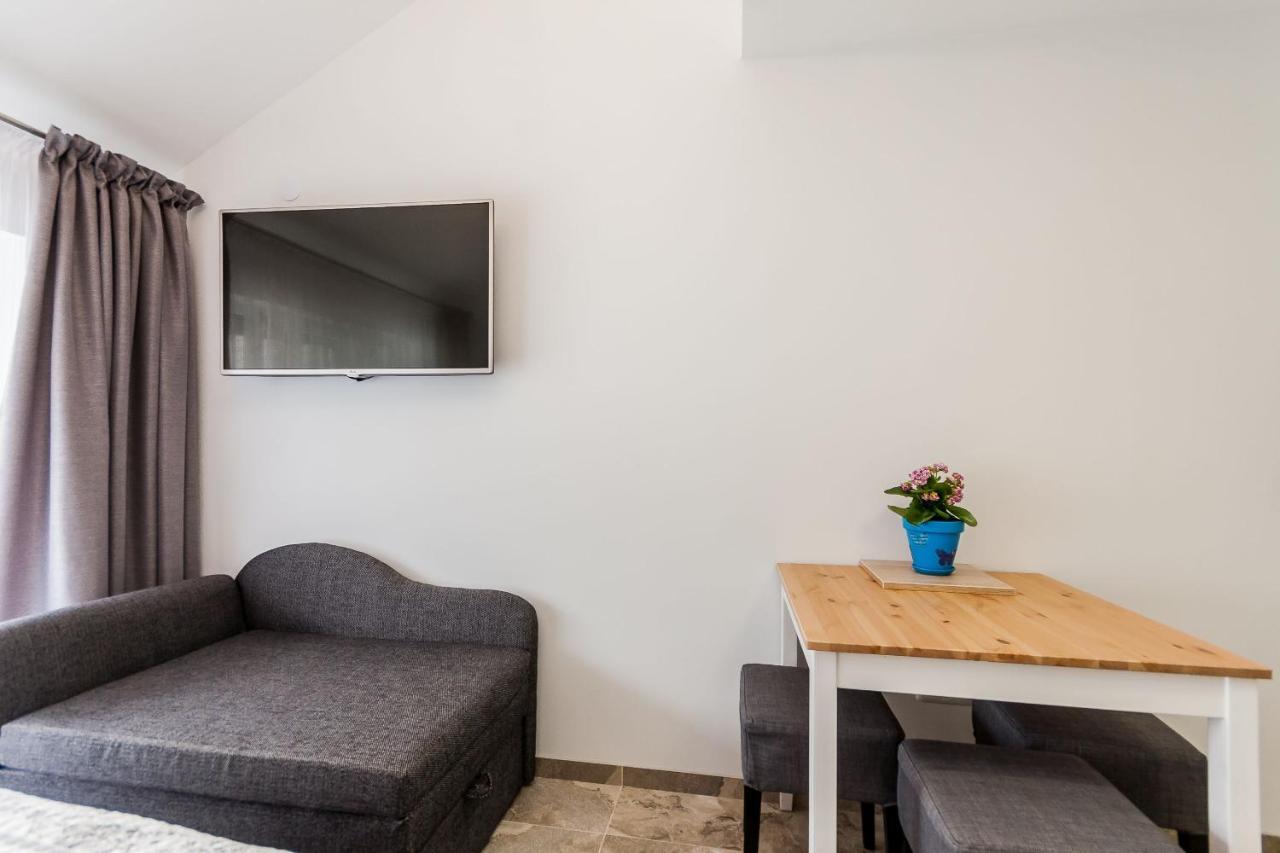 Prie Azuolo Apartment Juodkrante Bagian luar foto