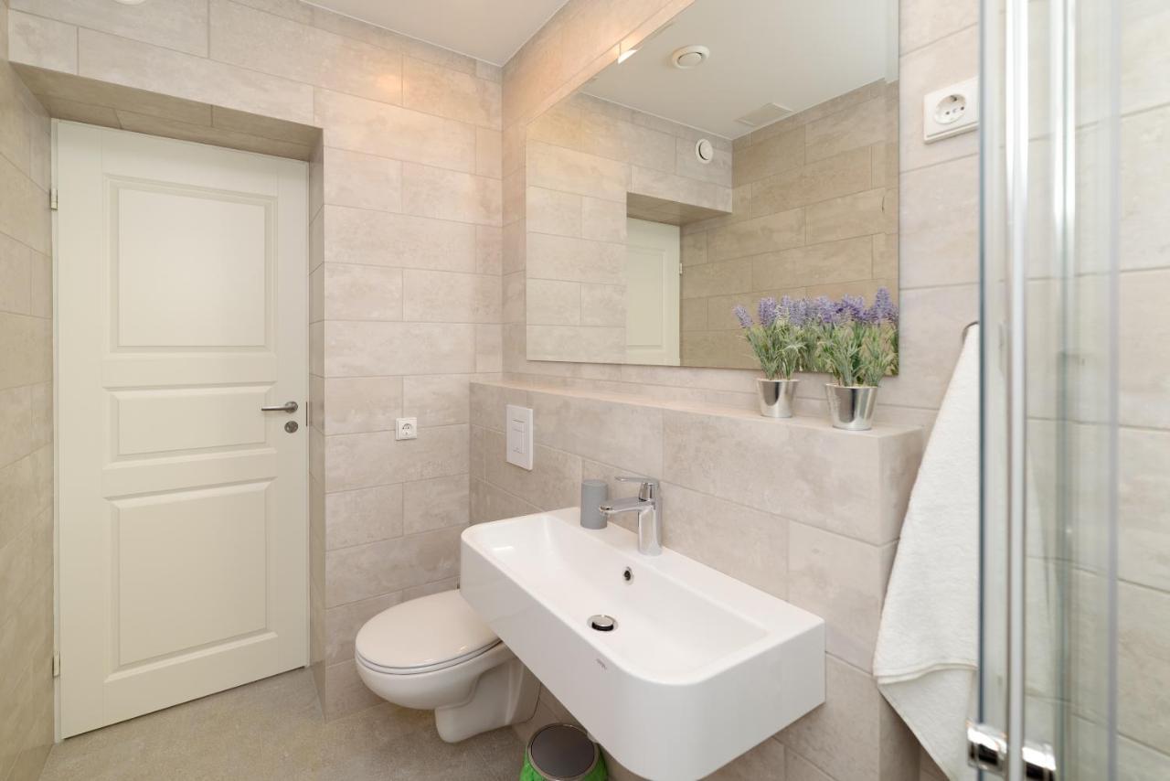 Prie Azuolo Apartment Juodkrante Bagian luar foto